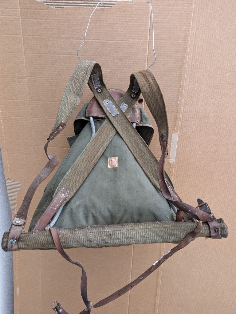 Mochila Militar em Tecido Verde