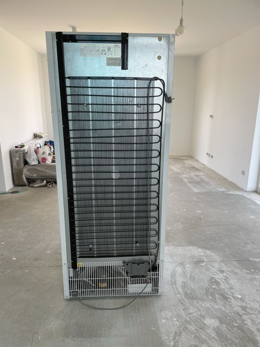 Witryna chłodnicza lodowka hendi arktic