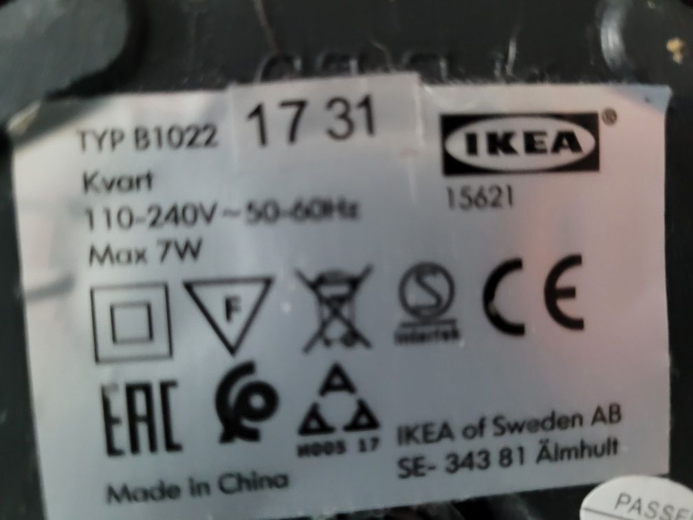 Lampka biurkowa Kvart Ikea czarna