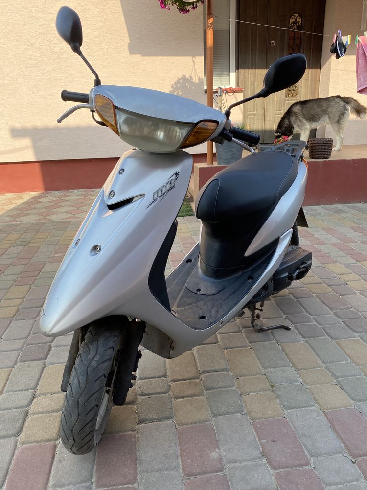 Продам скутер Yamaha Jog 16J