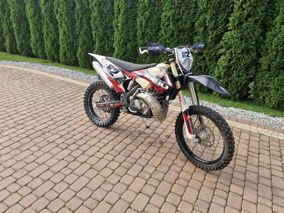 Rieju mr300 2t.            .