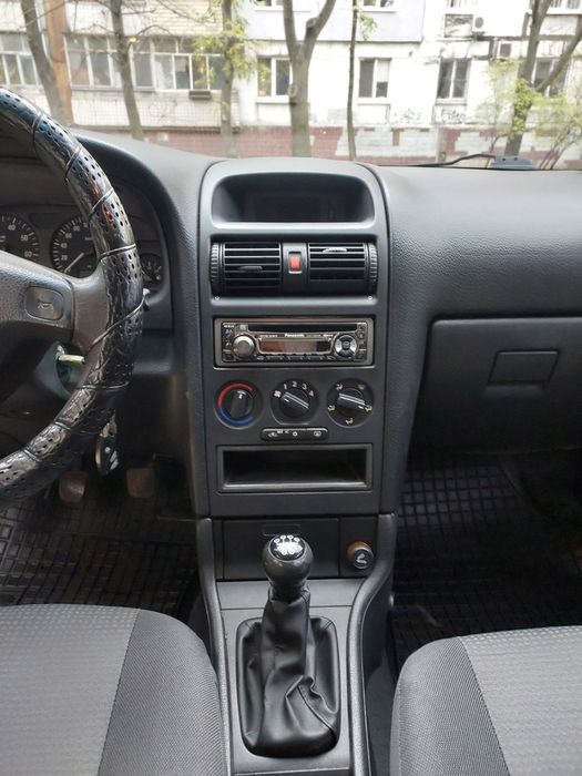 Продам автомобіль Опель Астра