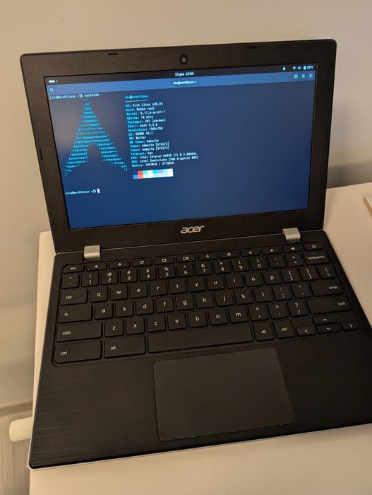 Laptop Acer 311 Linux Celeron N4020 32/4GB