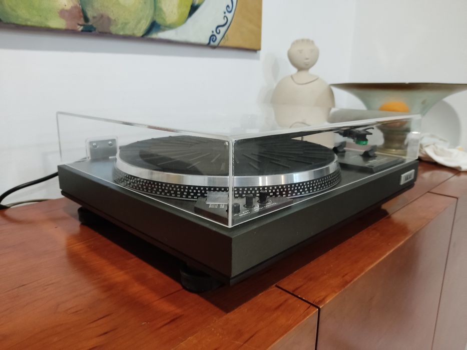 AKAI AP 206C Gira Discos Excelente