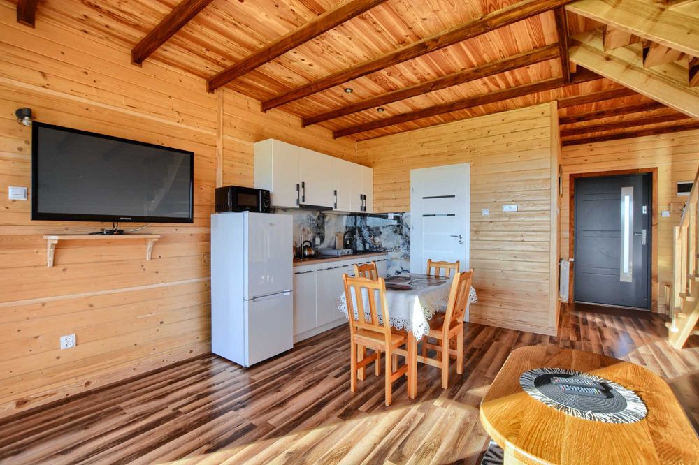 Całoroczny drewniany domek w Bieszczadach, 6 osobowy *NOCLEGI*