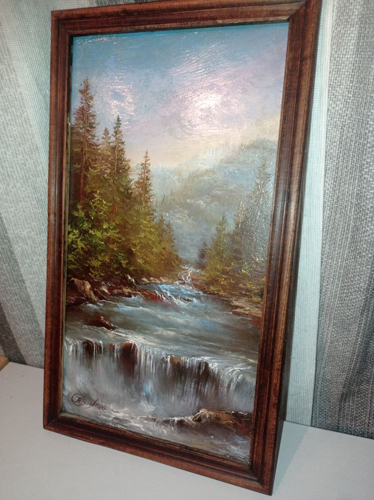 Продам гори водоспад картину написану художником Шеленко