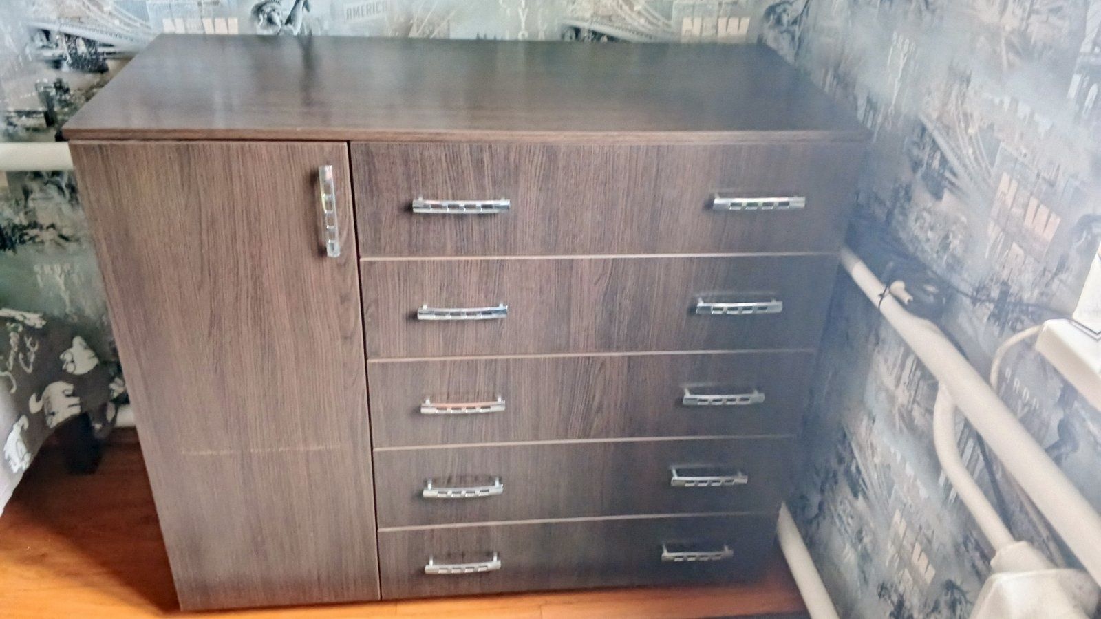 Продам комод для речей