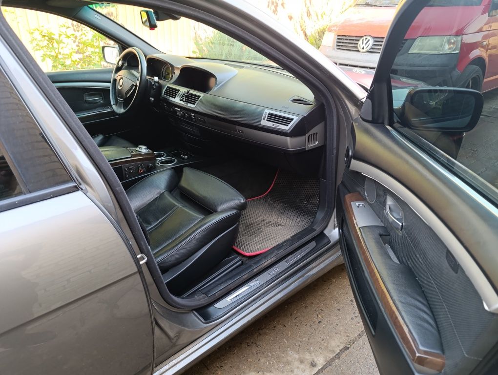 BMW 740d в отличном состоянии