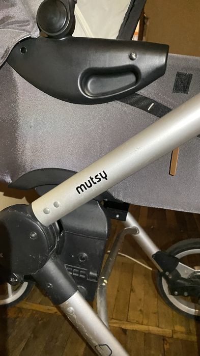 Коляска Mutsy в хлоршем состоняии