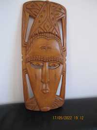 Duża maska afrykańska z drewna doussie