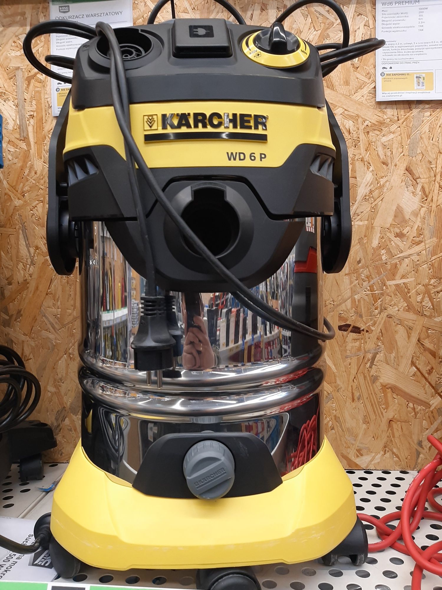 Пилесос битовий Karcher WD 6 premium