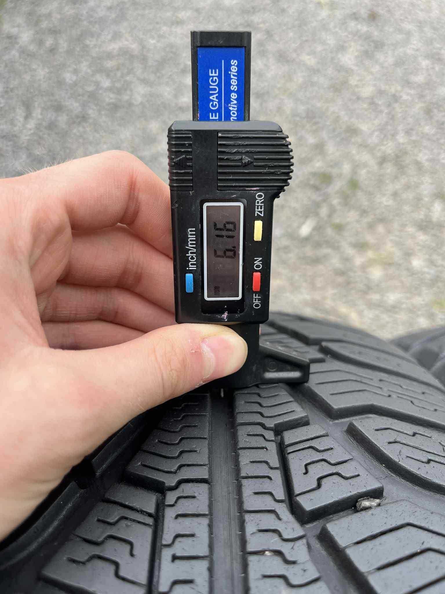 Opony 205/60R16 Uniroyal MS Plus 77 Zima 2sztuki 6,16mm bieznika