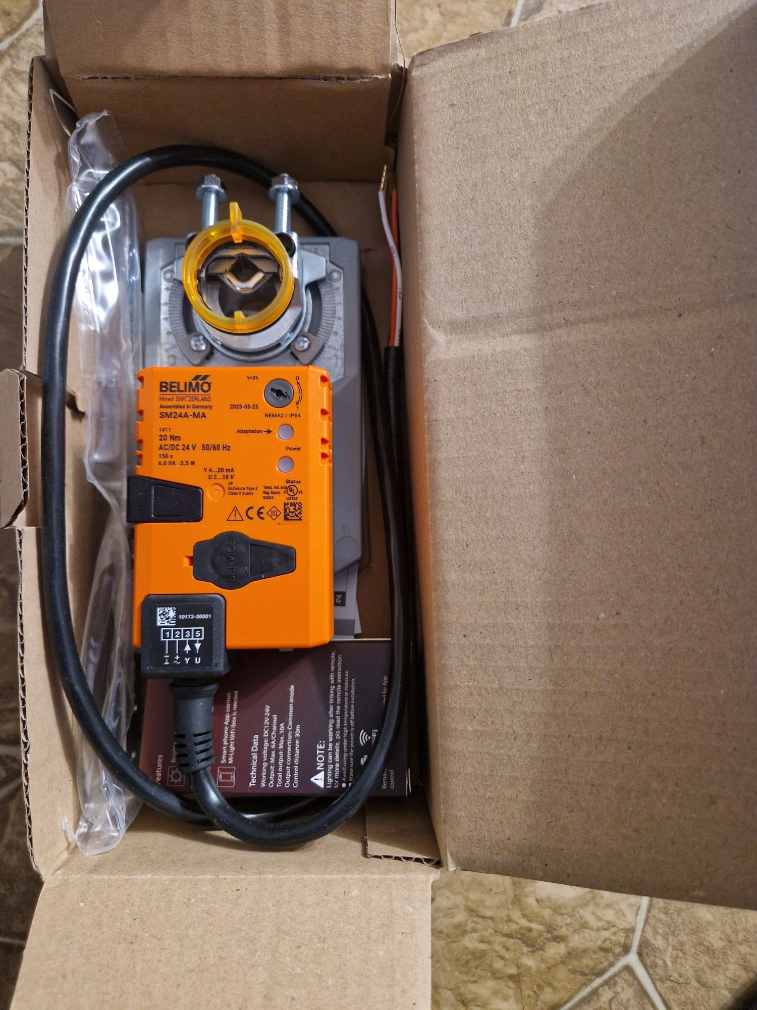 Siłownik przepustnic Belimo SM24A-MA 24V AC/DC