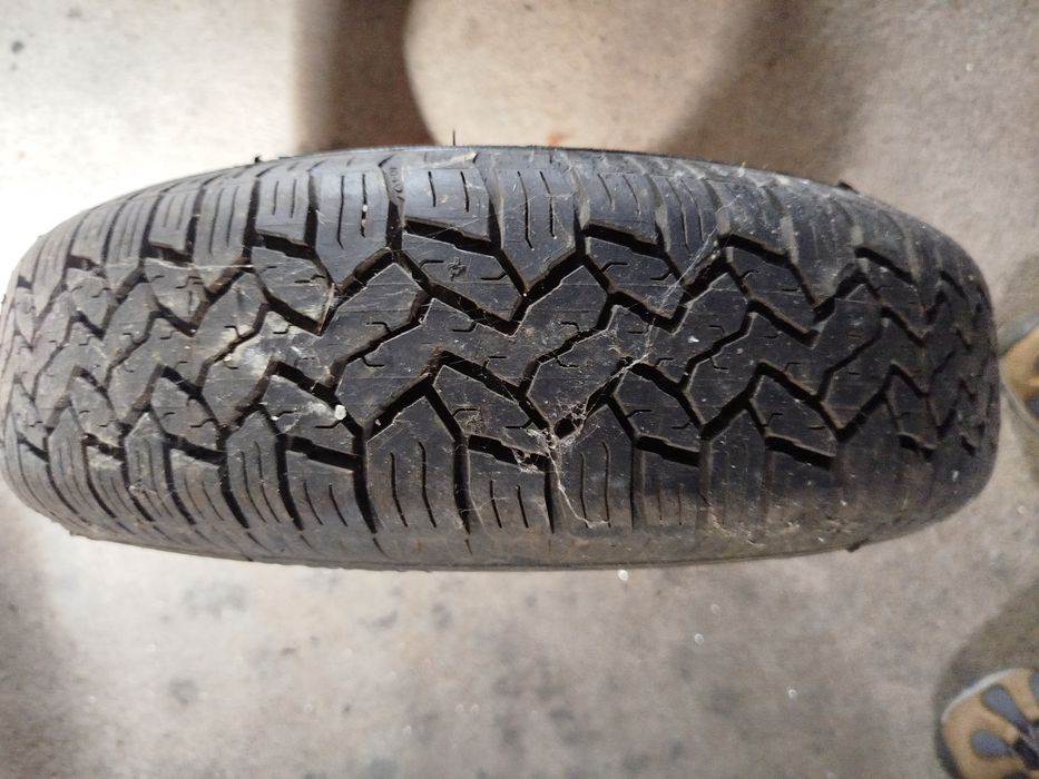 Pneus semi novos em excelente estado marca good year/ Toyo /Dunlop