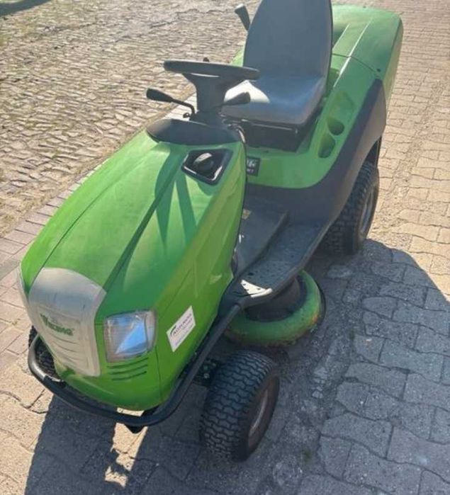 Traktorek Ogrodowy kosiarka Viking T5 Briggs & Stratton 15,5KM Hydro