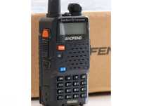Radio dual band VHF/UHF BAOFENG UV-5R Está novo.
Nunca foi usado.