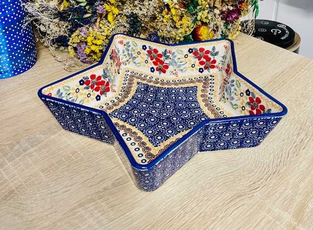 Ceramika Bolesławiec. Zapiekanka miska gwiazda (18835)