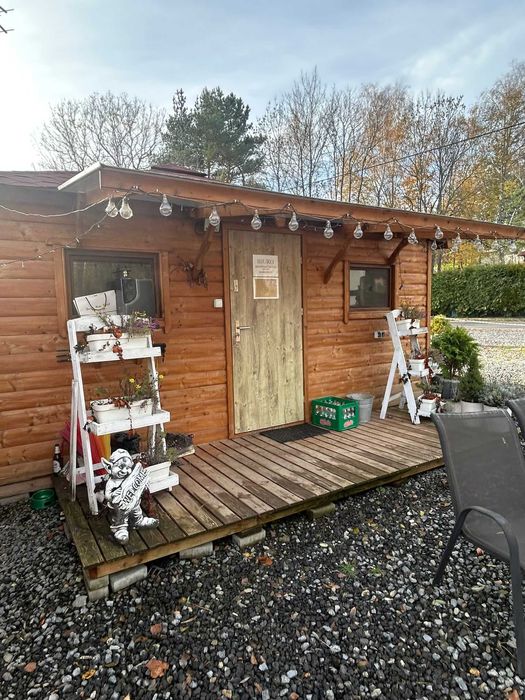 Domek 5 x 5 drewniany ocieplany w całości z podłogą całoroczny Używany