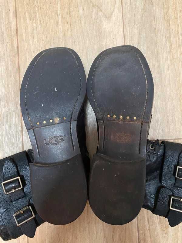 Damskie czarne skórzane buty UGG
