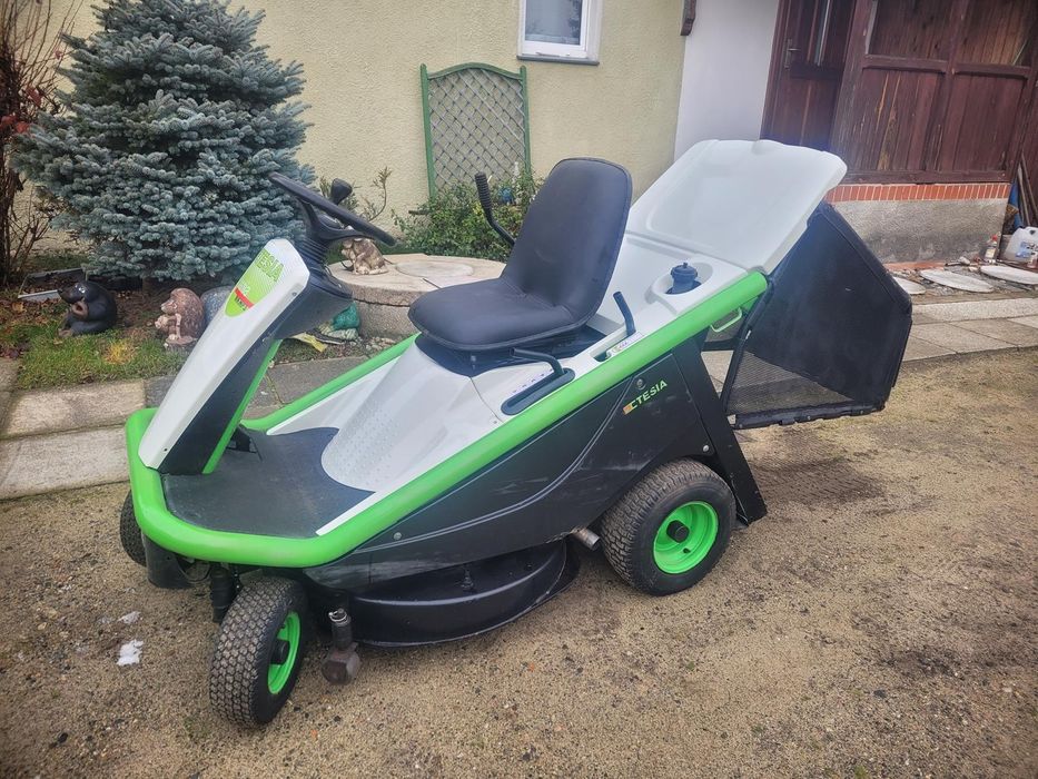 Traktorek kosiarka Etesia Bahia, kawasaki, 2018 rok