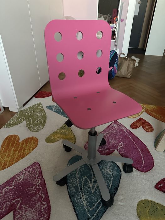 Krzeslo do biurka ikea krzeselko różowe