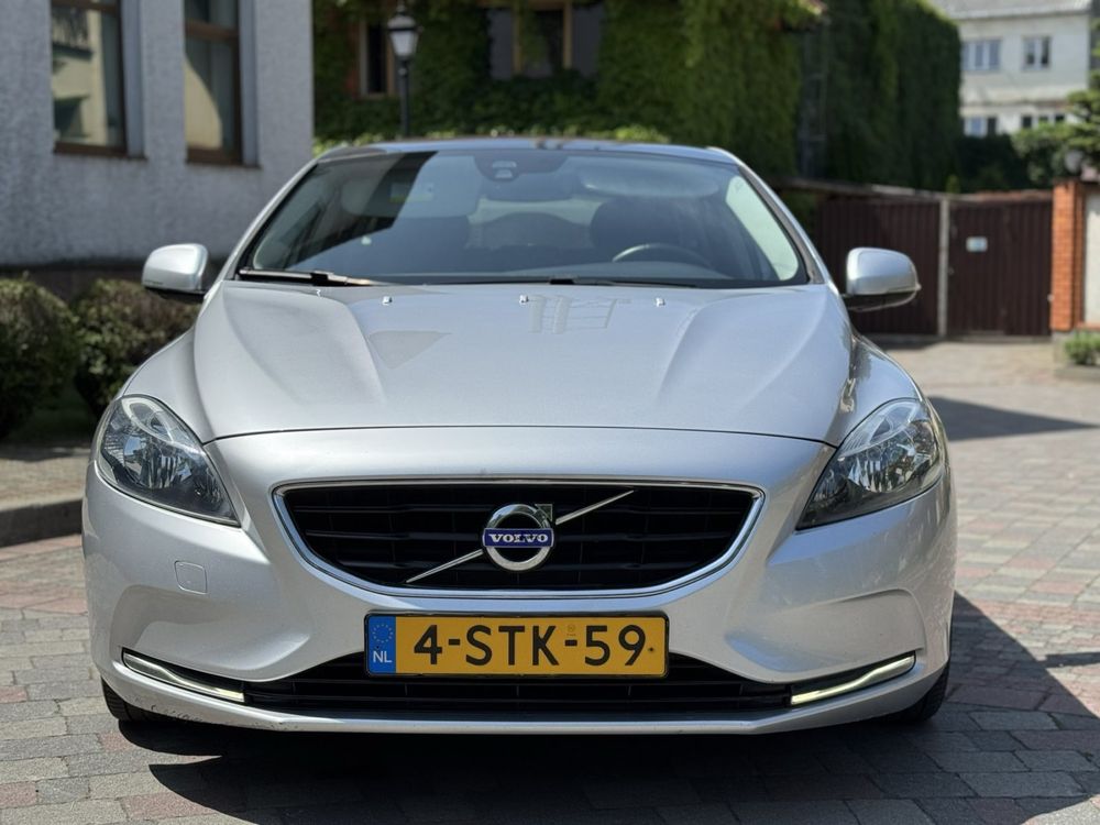 Volvo V40 1.6 diesel 2014