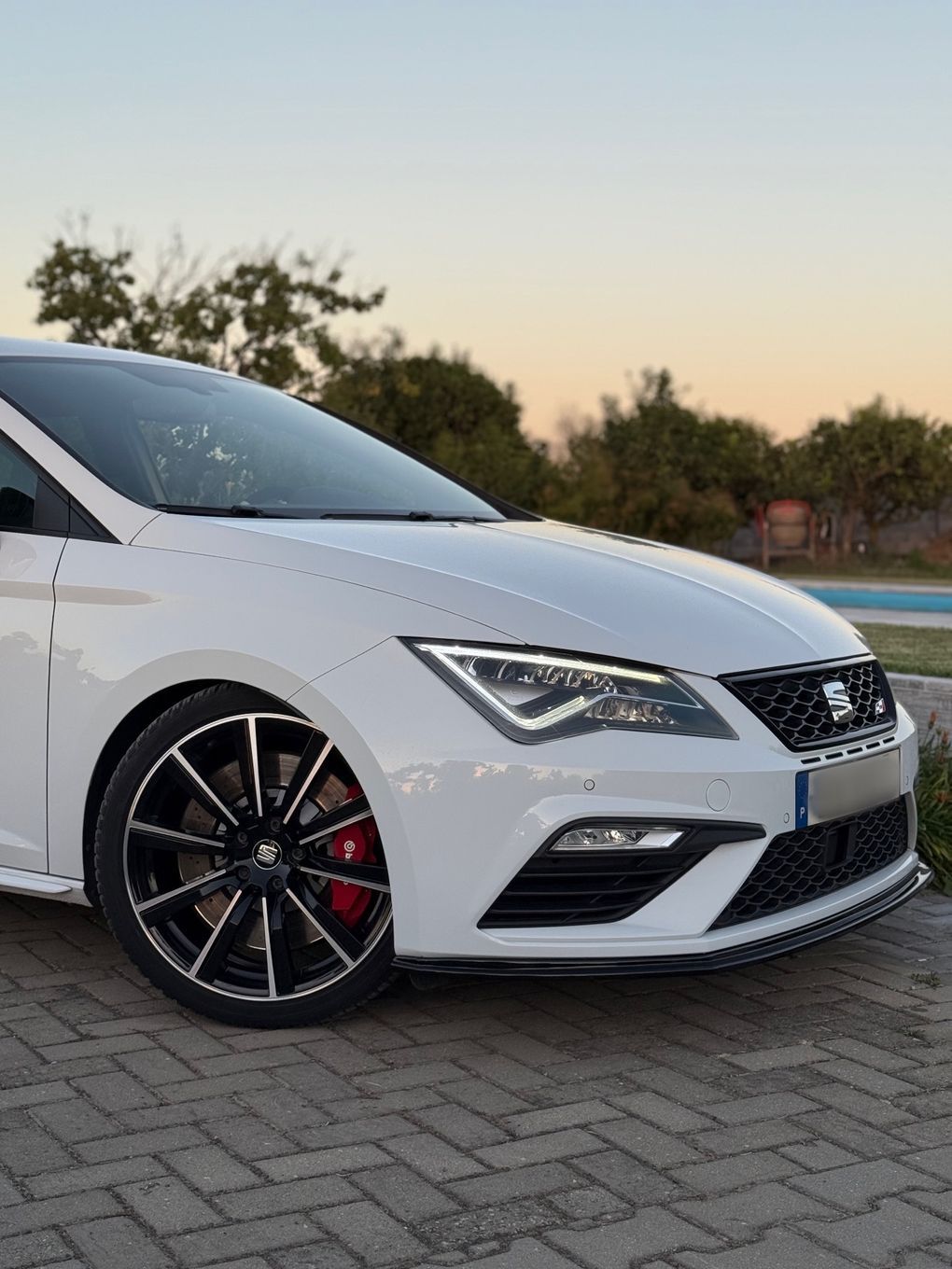 SEAT Leon SC 2.0 TSI S&S DSG Cupra 300