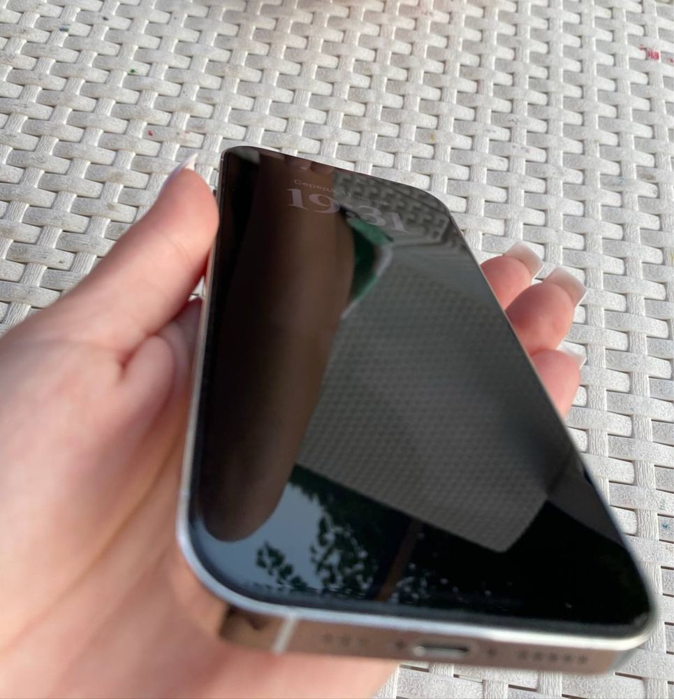Iphone 14 pro Б/У