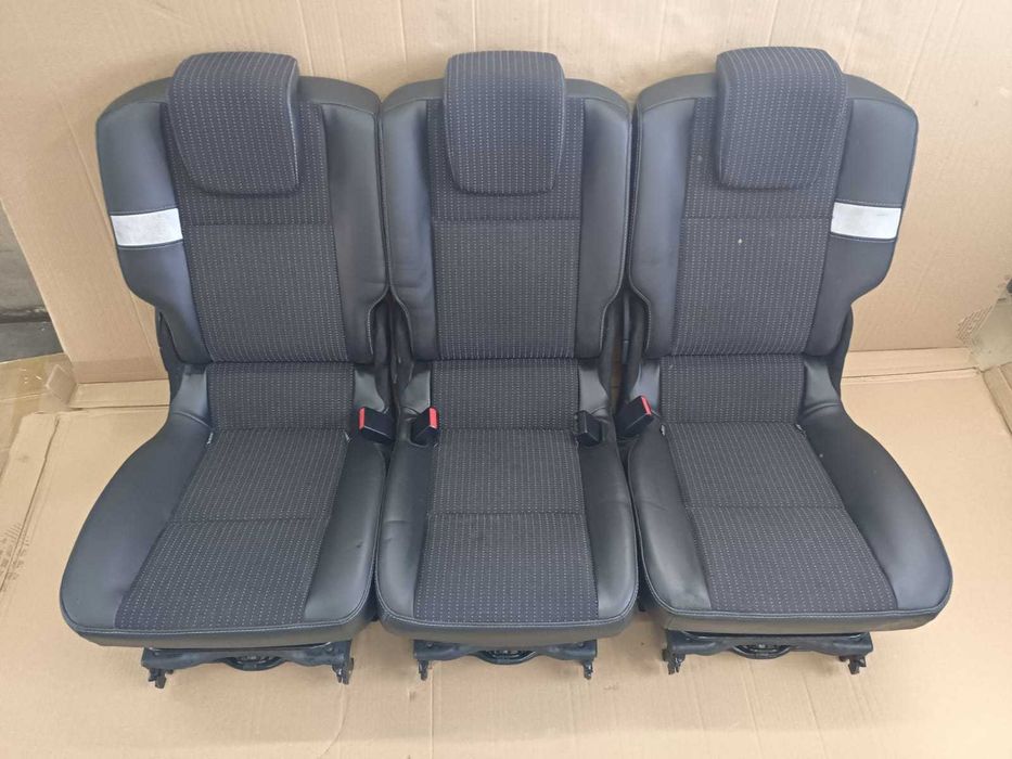 fotel fotele 2 rząd komplet RENAULT SCENIC III LIFT 13R.