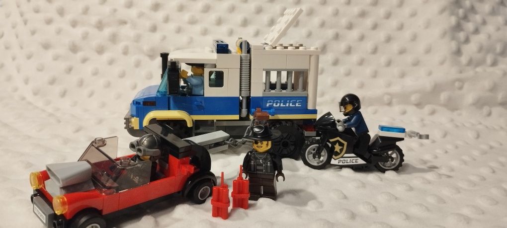LEGO City 60276 Policyjny konwój więzienny-Stan idealny 100% kompletny