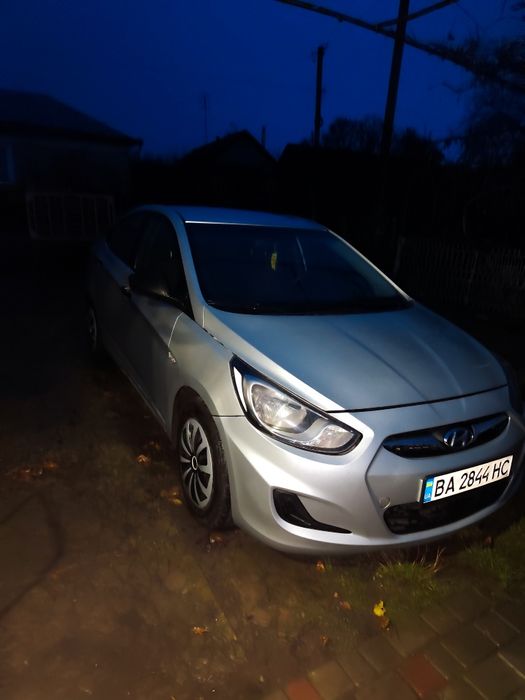 Хюндай акцент продам