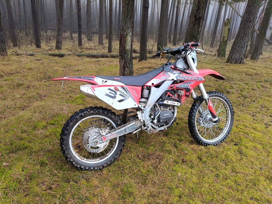 Cross Xmotos XB 37