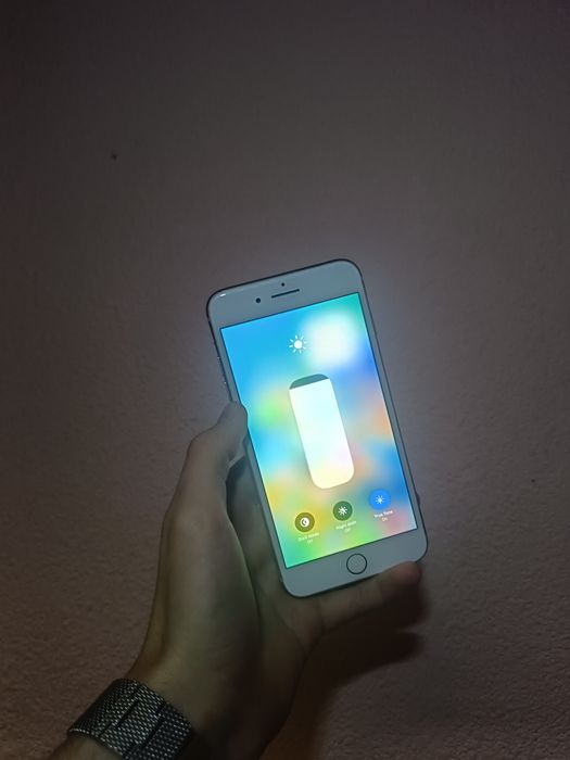 iPhone 8 plus 256gb rsim