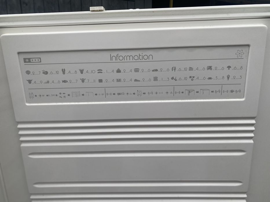 Морозильна камера LIEBHERR