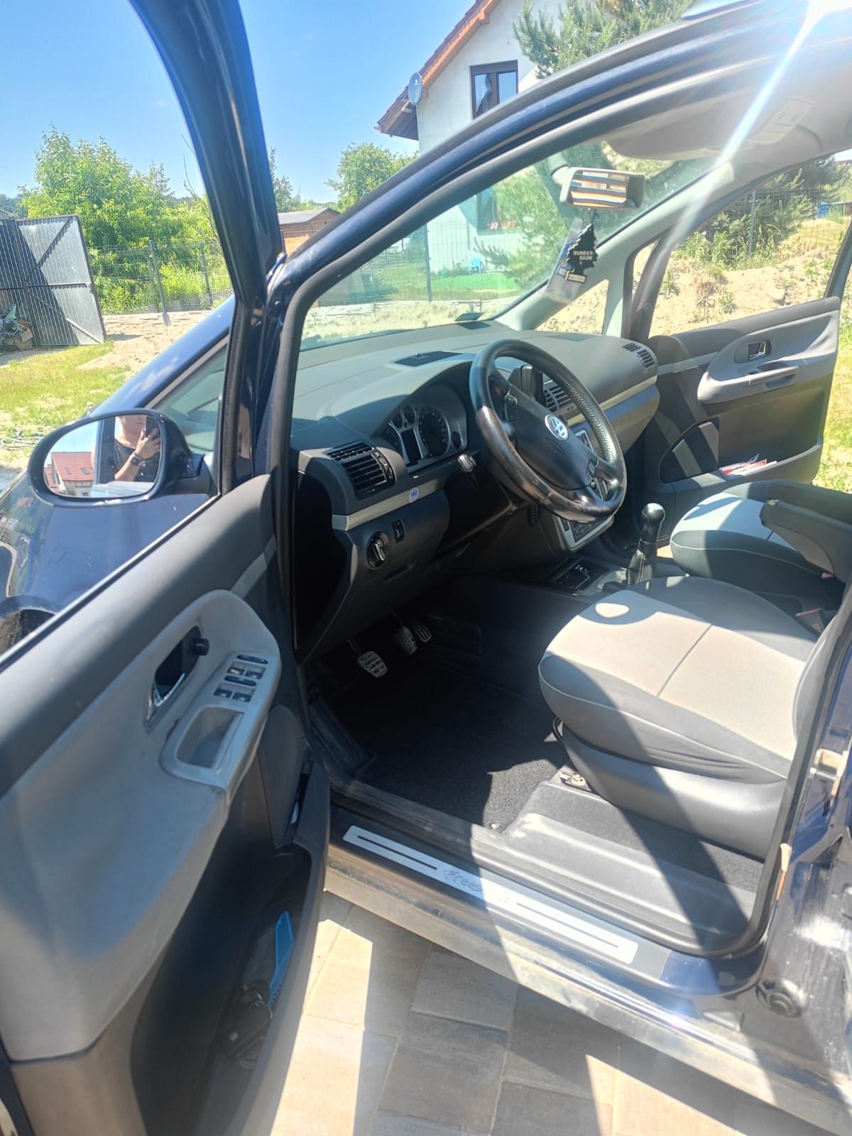 Vw Sharan 2.0tdi freestyle 7 osób