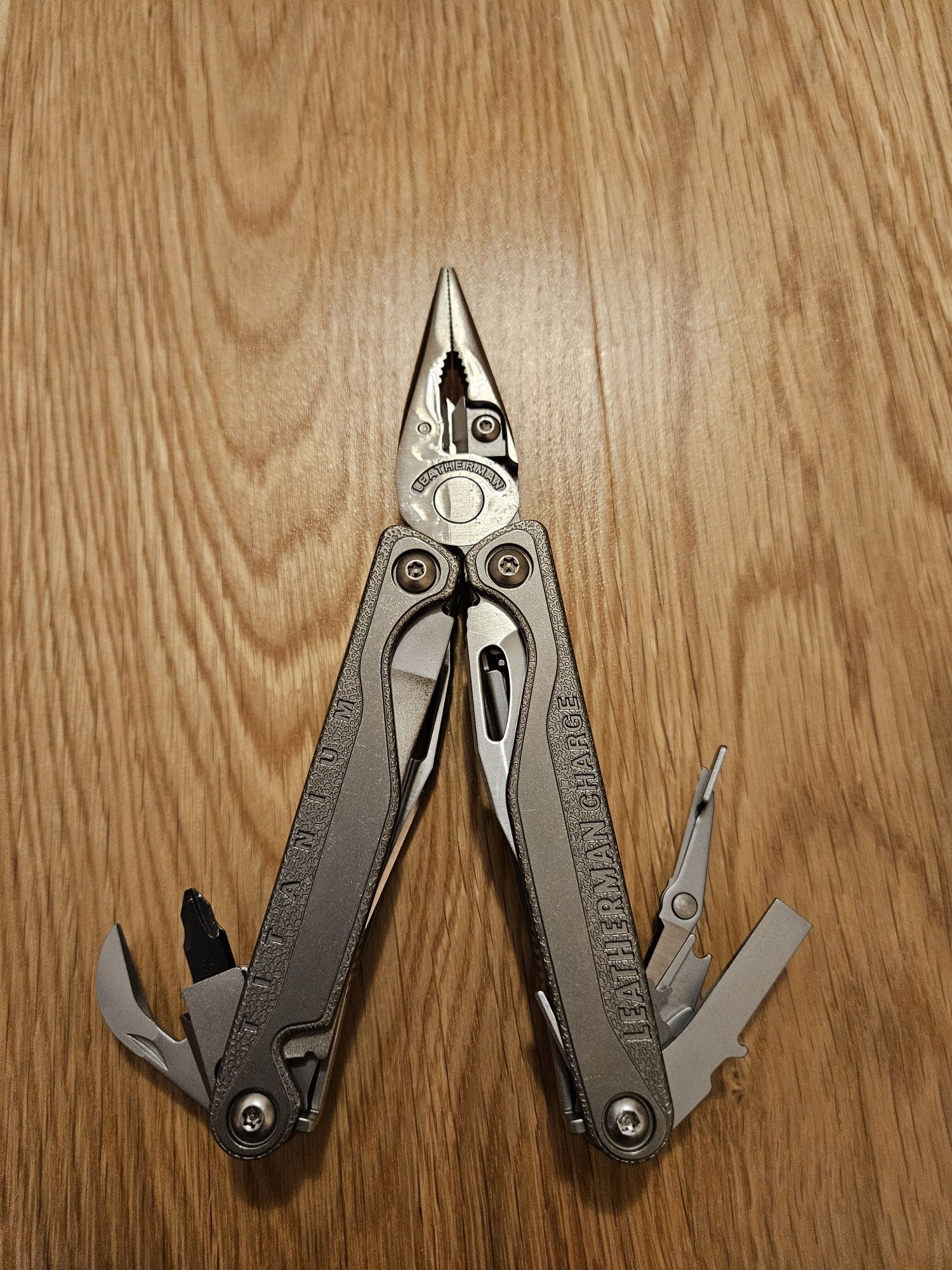 Multitool Leatherman Charge TTi Plus z Etui i Bity Warszawa NOWY
