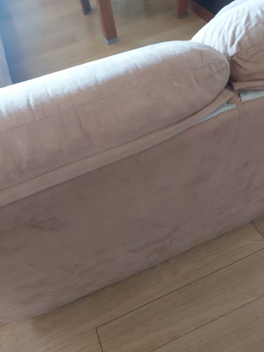 Terno de Sofás  em curtisane só hoje 60 euros