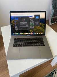 Macbook pro 15 2018 i7/32/256