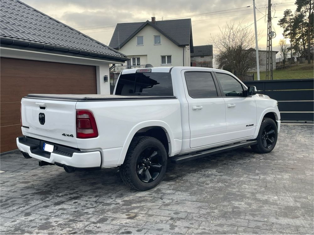 Dodge Ram 5.7 LPG BRC biała Perła LARAMIE 2021r 49000tys km