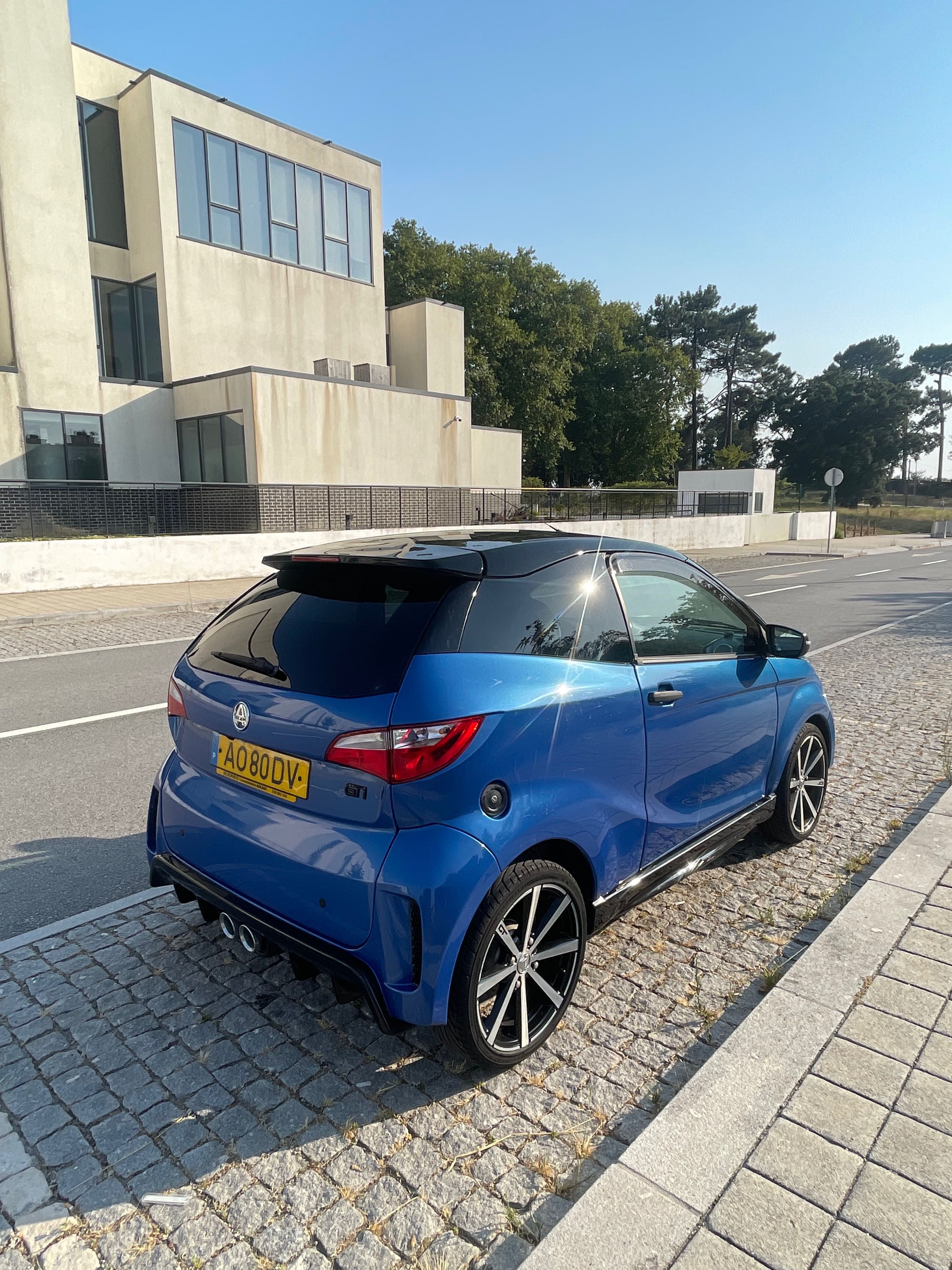 Aixam Coupé Gti 2 lugares azul