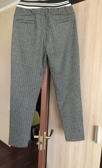 Жіночі  класичні штани