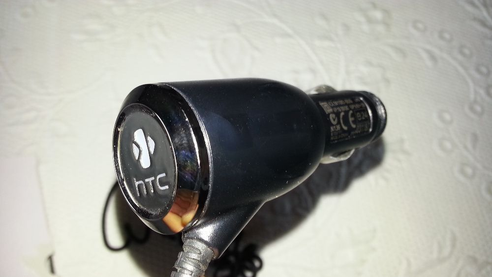 Carregador viatura HTC mini usb