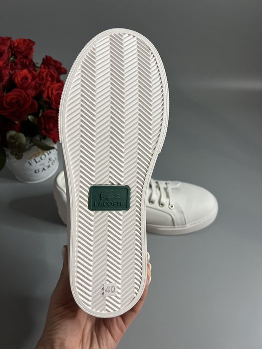 Білі кеди шкіряні кроссовки лакост lacoste кожа