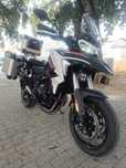 Benelli TRK 702 como nova