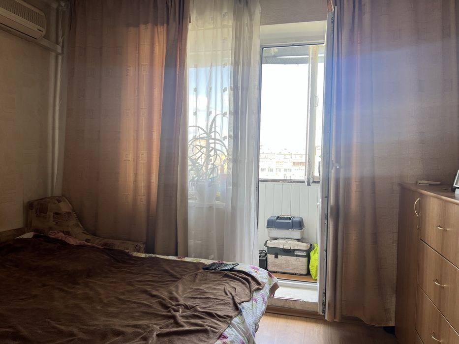 Продам 3-кімнатну квартиру 69,2 м2 м.Київ (Троєщина)