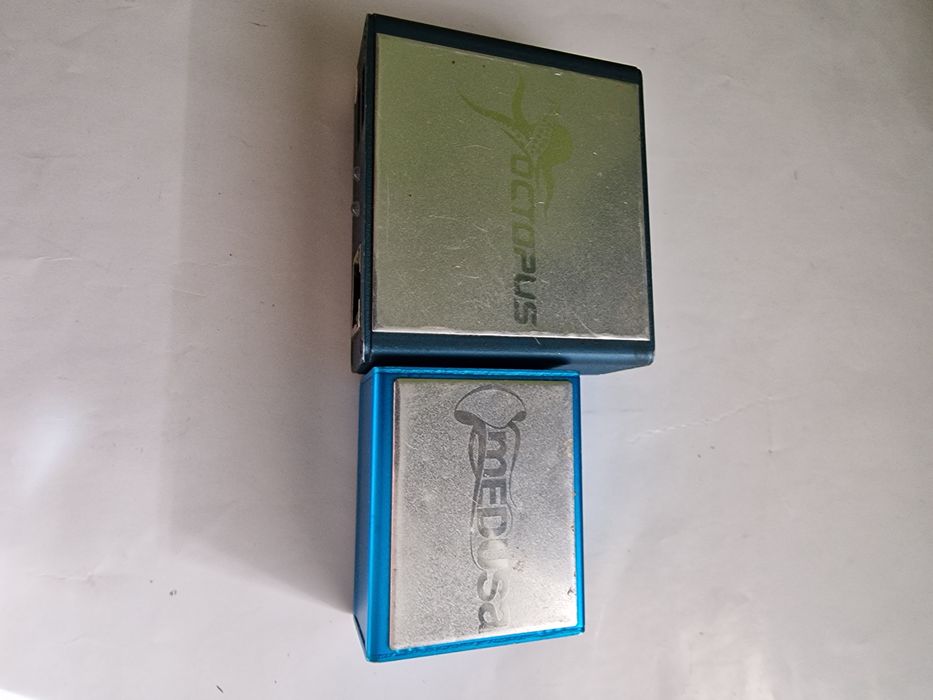 Програматори Octopus + Medusa + набір кабелів. Оригинал