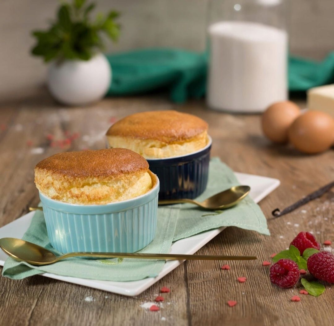 Miseczki do soufflé i foremki do babeczek Amazy wykonane z ceramiki