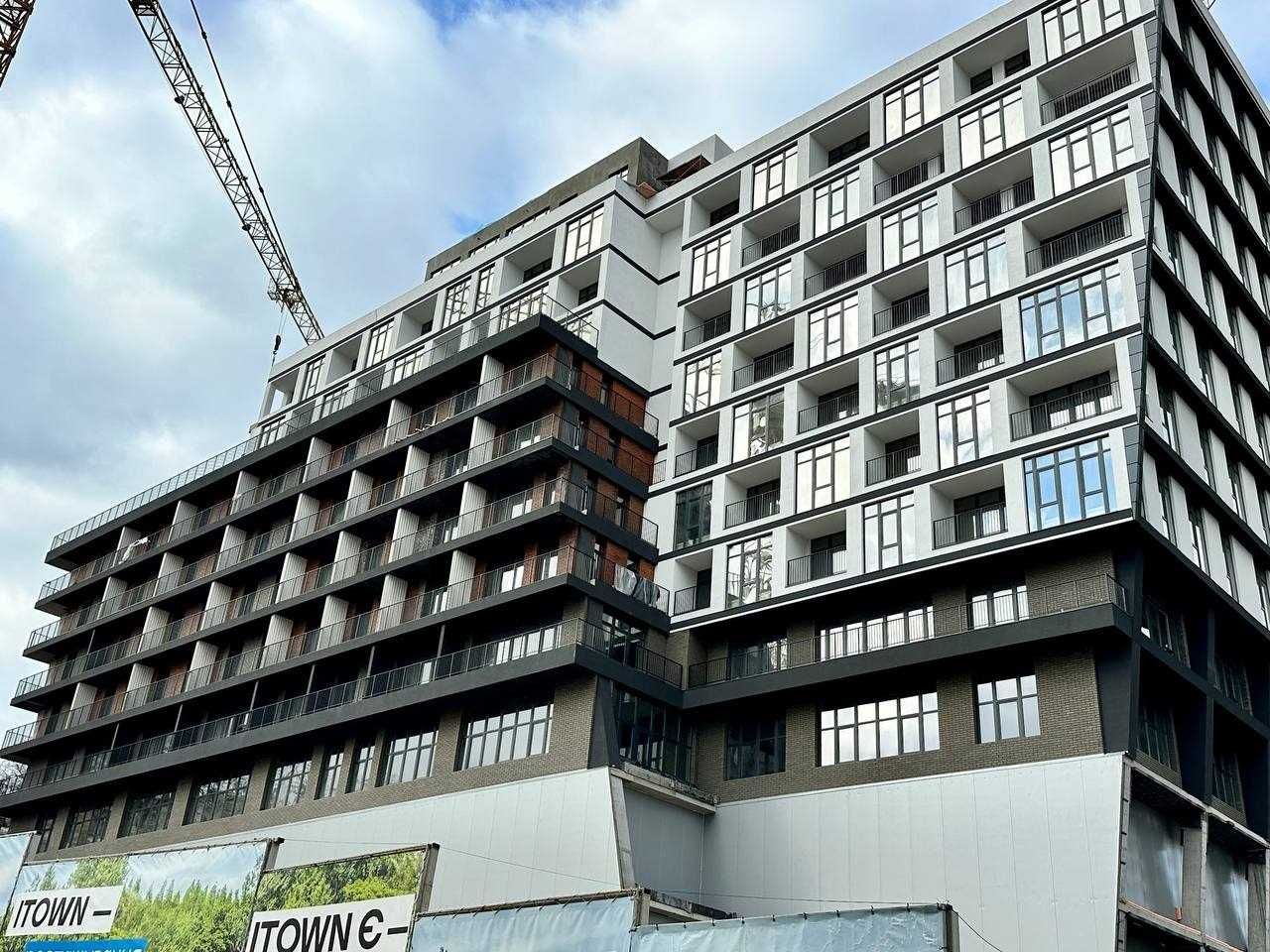 У продажу квартира з терасою в ITOWN ART, вул. Софієвська, 36 кв.м