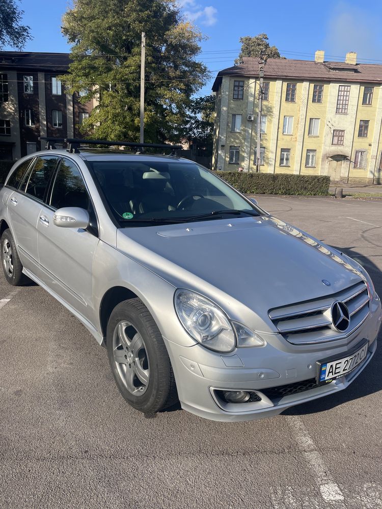 Продам Mercedes-Benz R 320