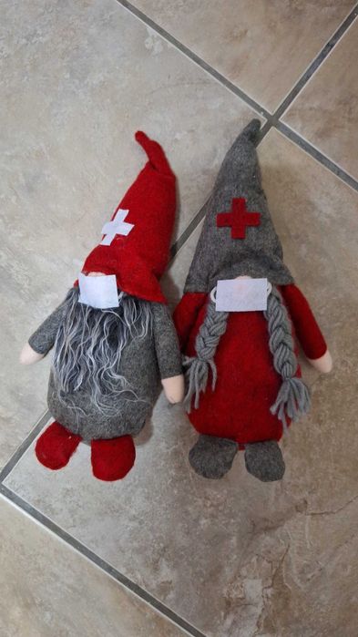 Gnomos DE NATAL com mascaras covid